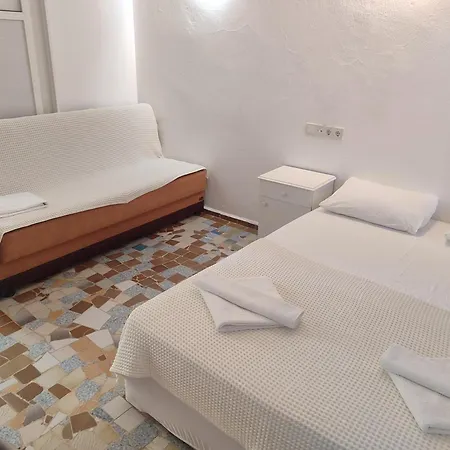 Hotell Tropicana *