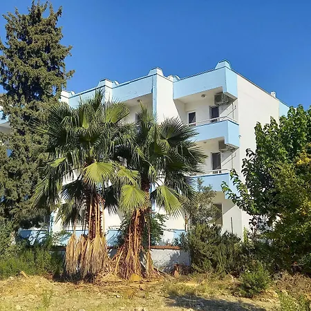 Отель Tropicana